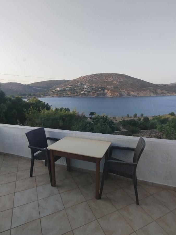 Glaros Studios Agriolivadi Patmos - Bed and Breakfast Pátmos