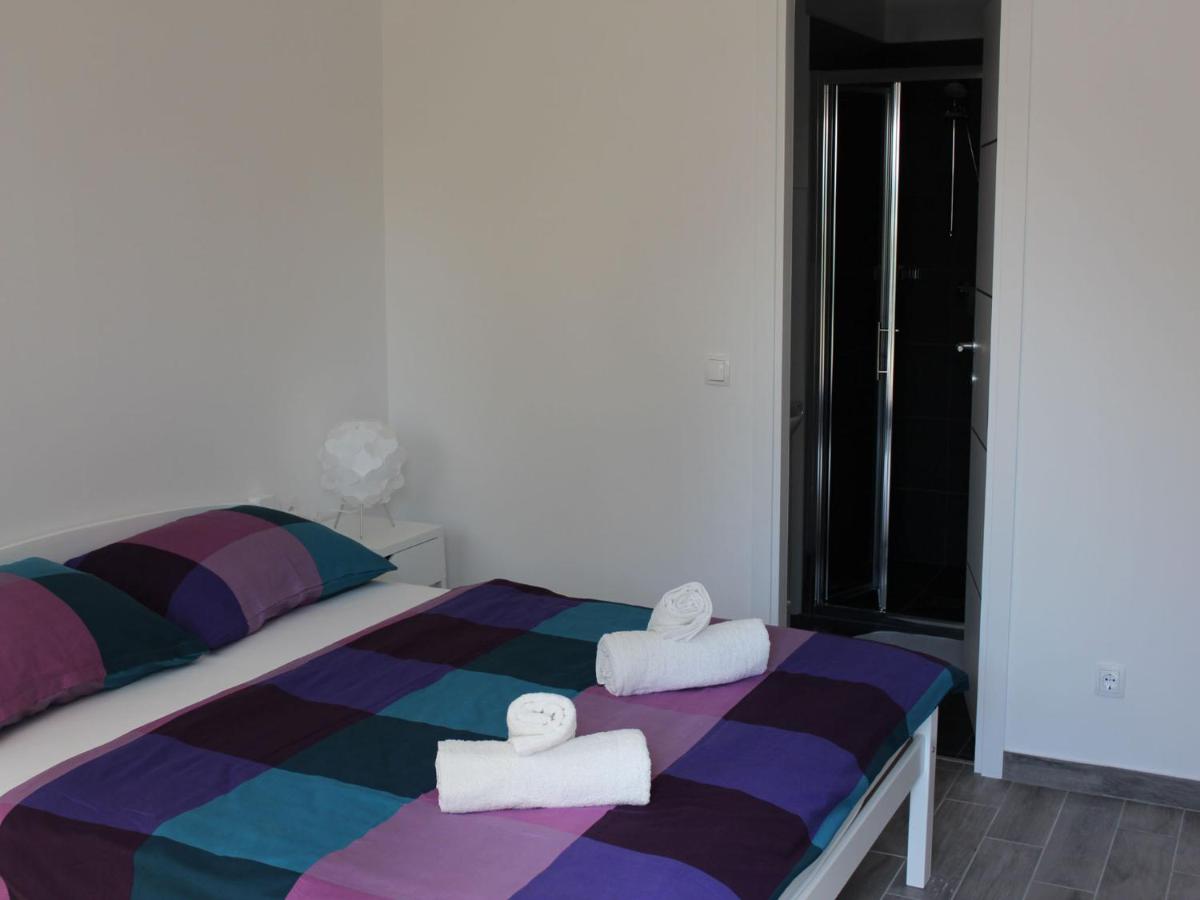 Apartamento de 1 dormitorio con terraza