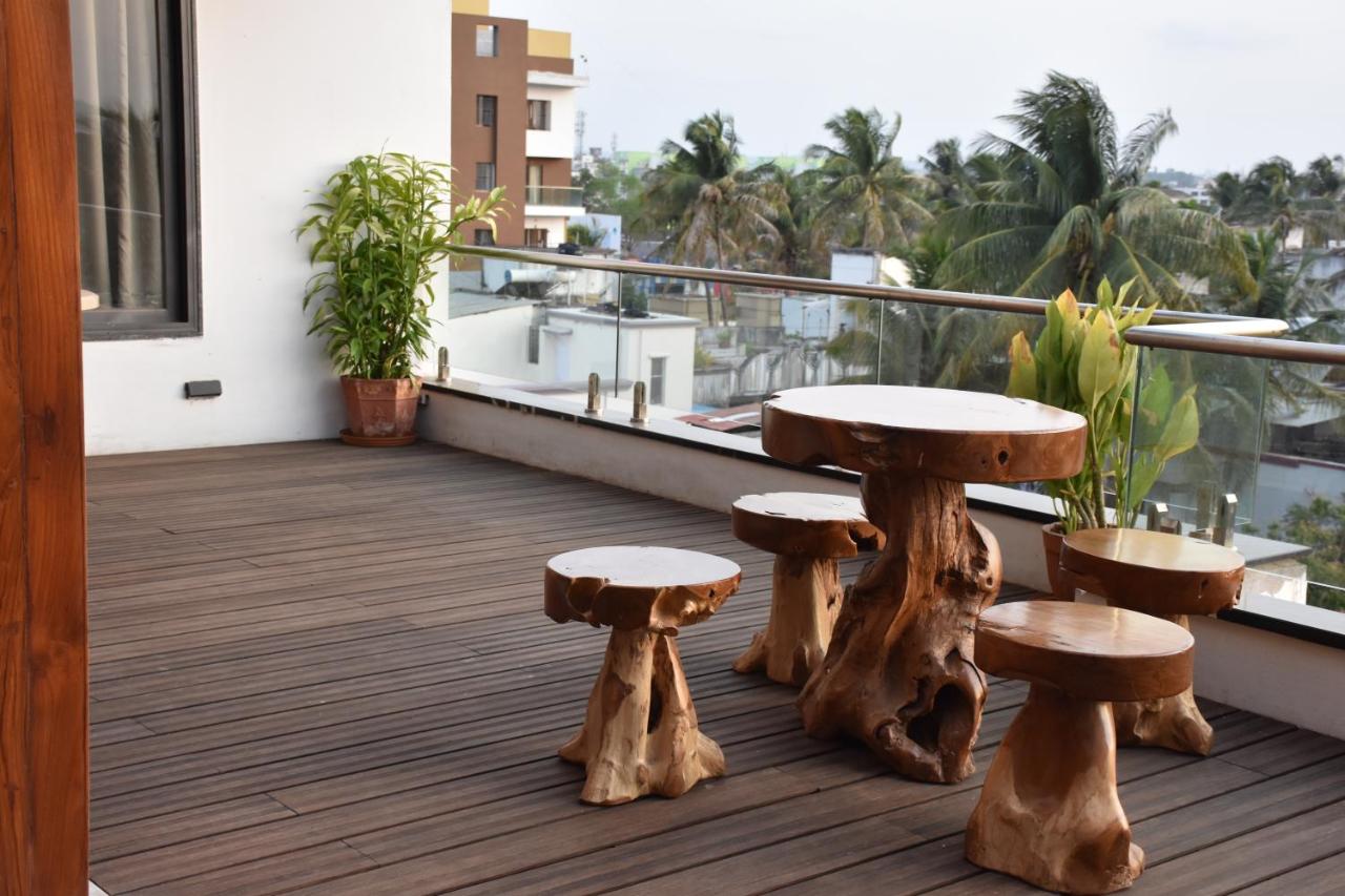 Gulmohar - Luxurious PentHouse Family Rooms - B&B