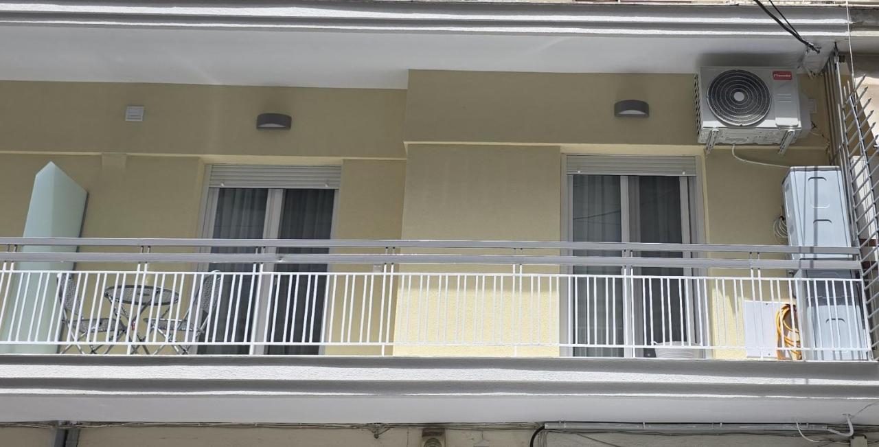 OMICRON - Deluxe Central Apartment by Optimum Link - Chambres d’hôtes Kateríni