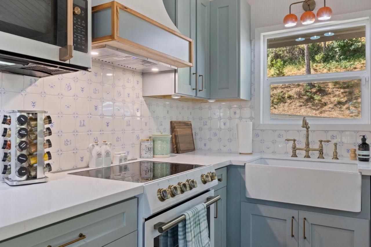 Yosemite family getaway w lake, golf, horses, pool - B&B