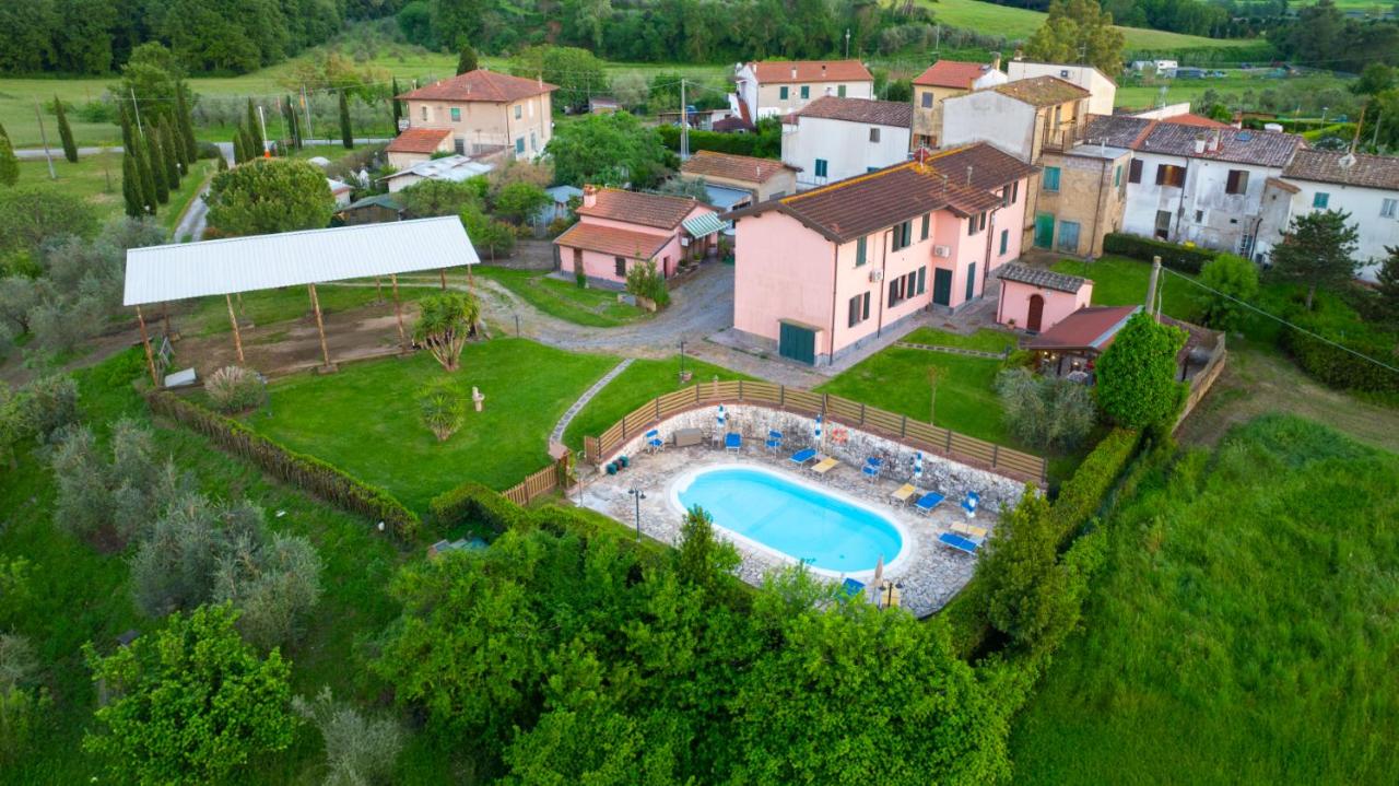 Agriturismo La Tanna - B&B Collesalvetti