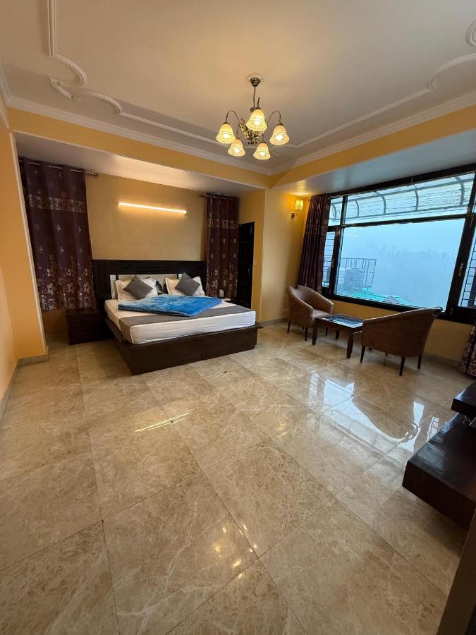 Superior Zimmer mit Kingsize-Bett