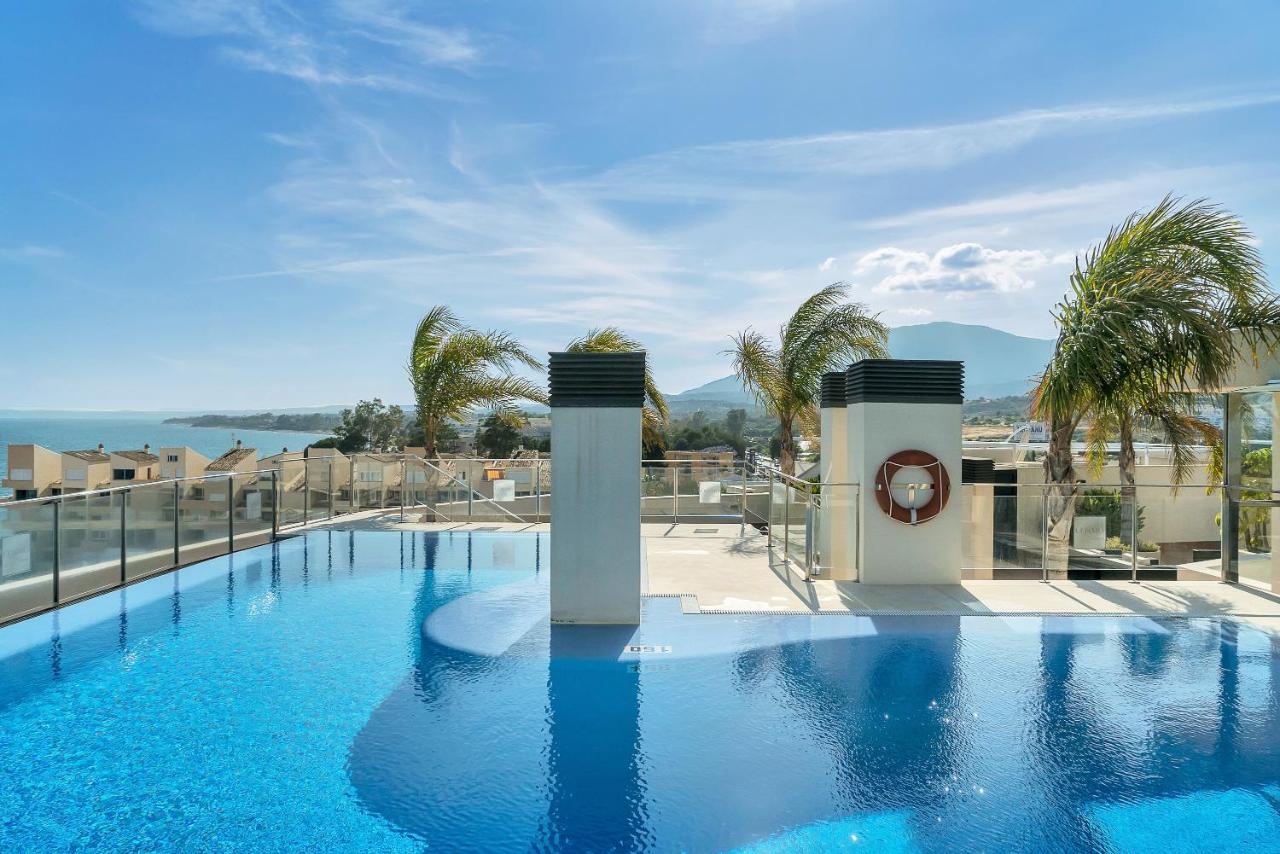 Cosmo Beach Estepona 155m2 with a sea view - Bed and Breakfast Estepona