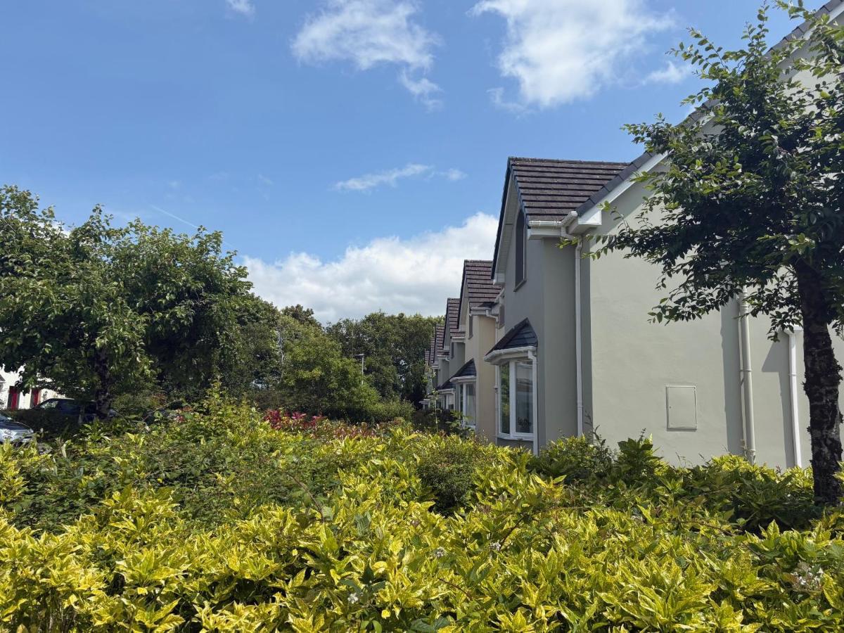 Spacious two bedroom home. Easy stroll from Kenmare town - Ferienwohnung Kenmare