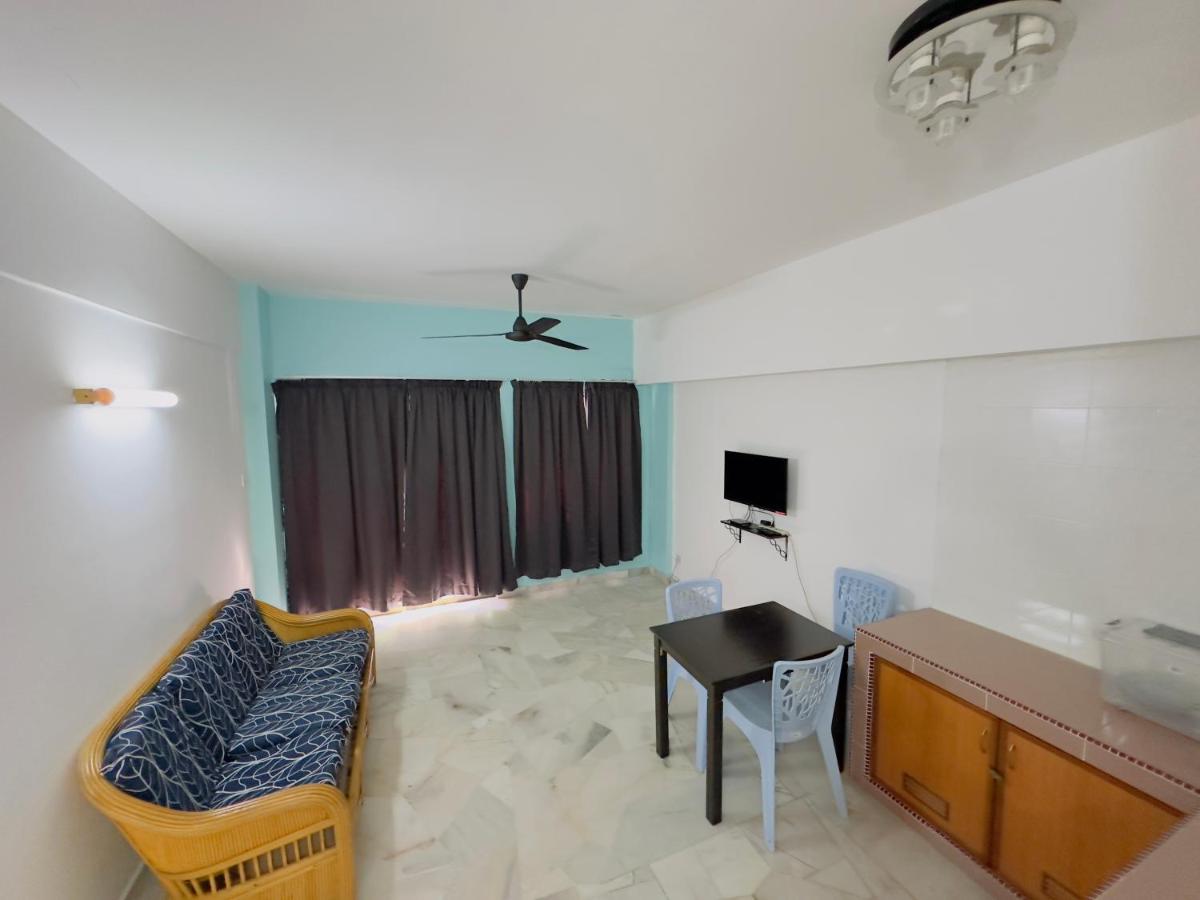SEAVIEW 1 BEDROOM APARTMENT BAYU BEACH RESoRT PD - B&B