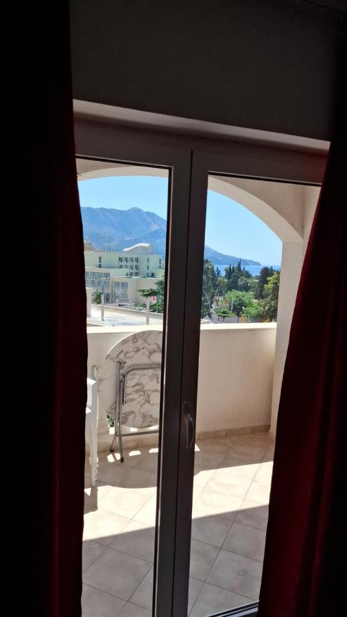 Vila Tamara Apartmani - Chambres d’hôtes Bečići