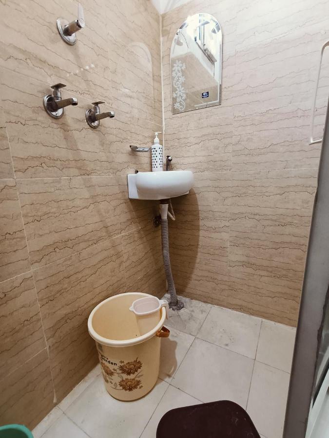 Sankalp Yatri Nivas AC dormitory - B&B Gwalior