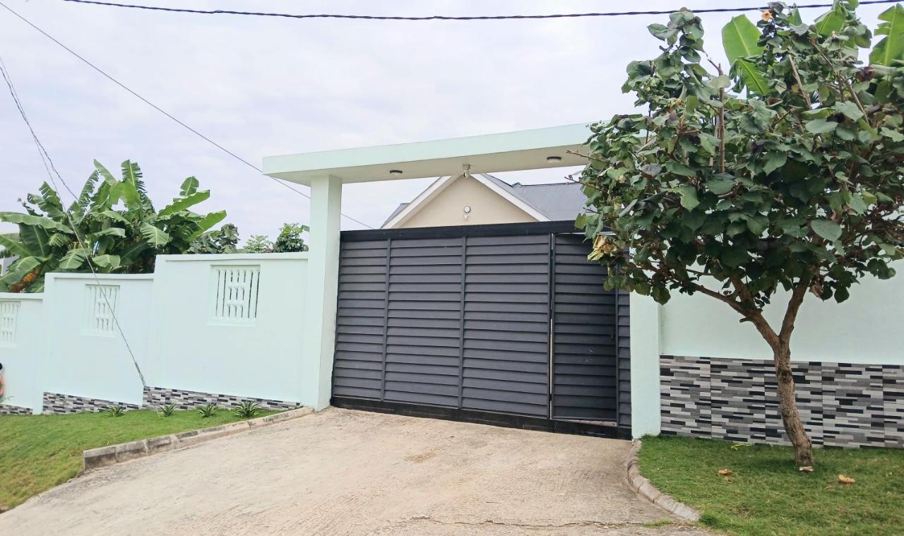 The Base at Goba Hills - B&B Dar es Salaam