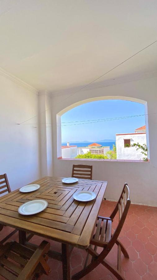 Duplex face à la Mer au Complex Tarifa - B&B