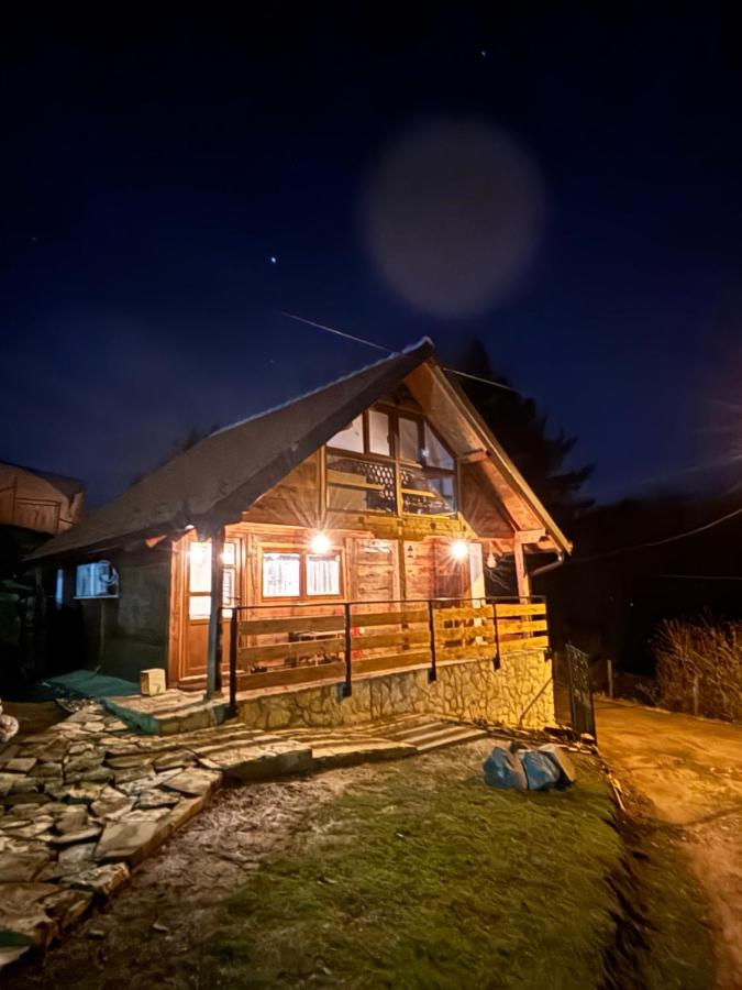 Koji Vajat - B&B Rudnik