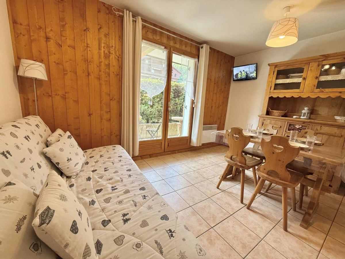 Charmant Studio Cabine à Praz-Sur-Arly, Ideal Pour 4 avec Parking, Proche Village et Remontées - FR-1-603-17 - Chambres d'hôtes Praz-sur-Arly