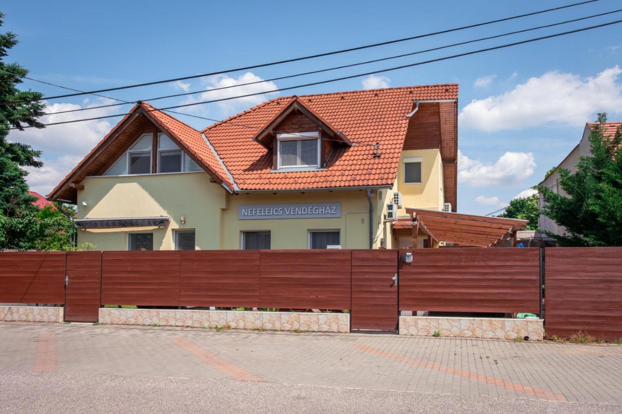 Nefelejcs Vendégház - B&B Gödöllő