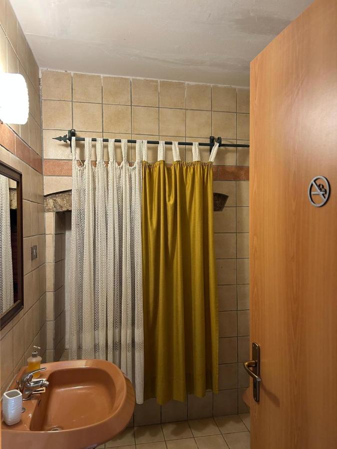 Camera Familiare con Bagno Privato