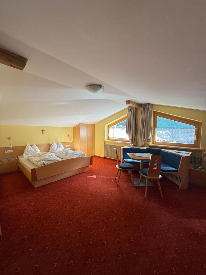 Chambre Familiale - Vue sur Montagne