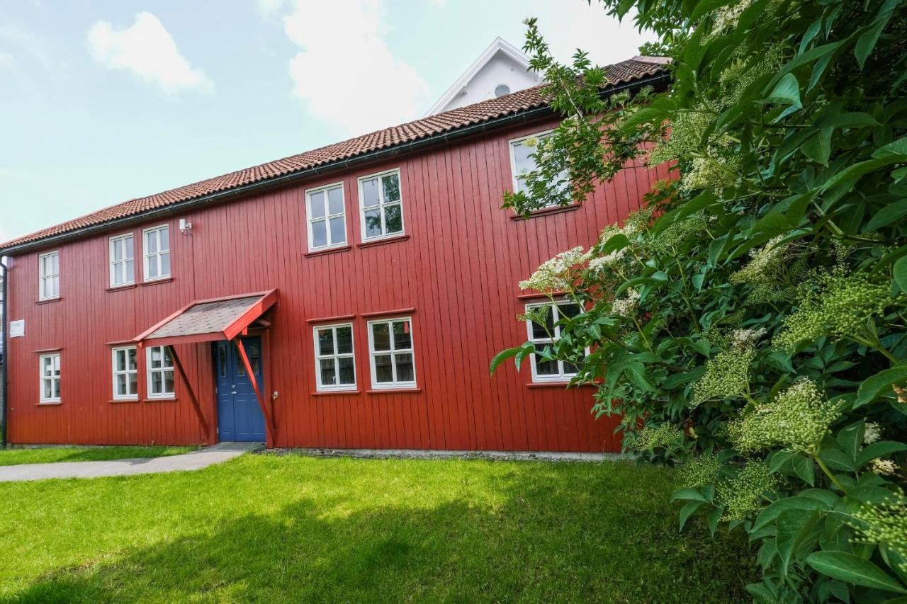 Cozy apartment - Walking distance to Kristiansand city center - B&B