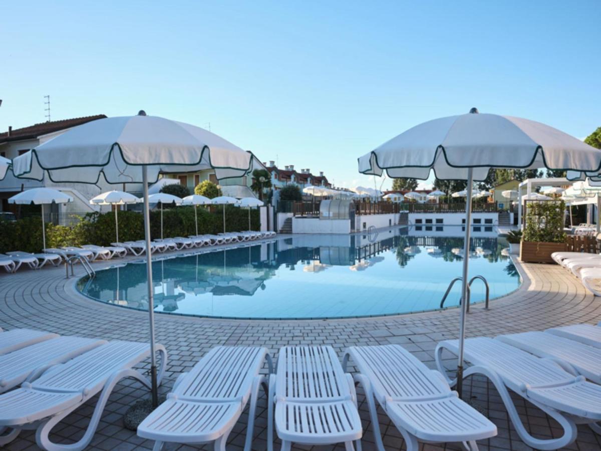 Great flat in a residence with pool in Rosolina - B&B
