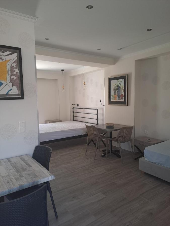 Driepersoonskamer met Terras