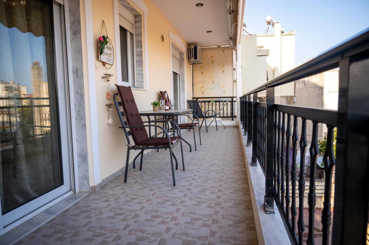 TONI HOUSE private parking - B&B Alejandrópolis