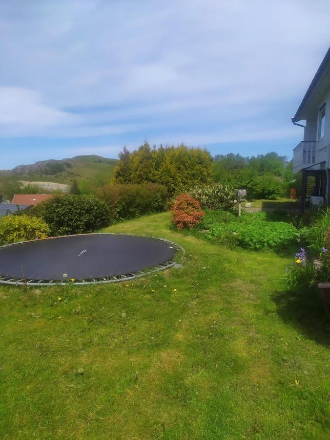 One-Bedroom Apartment with Garden