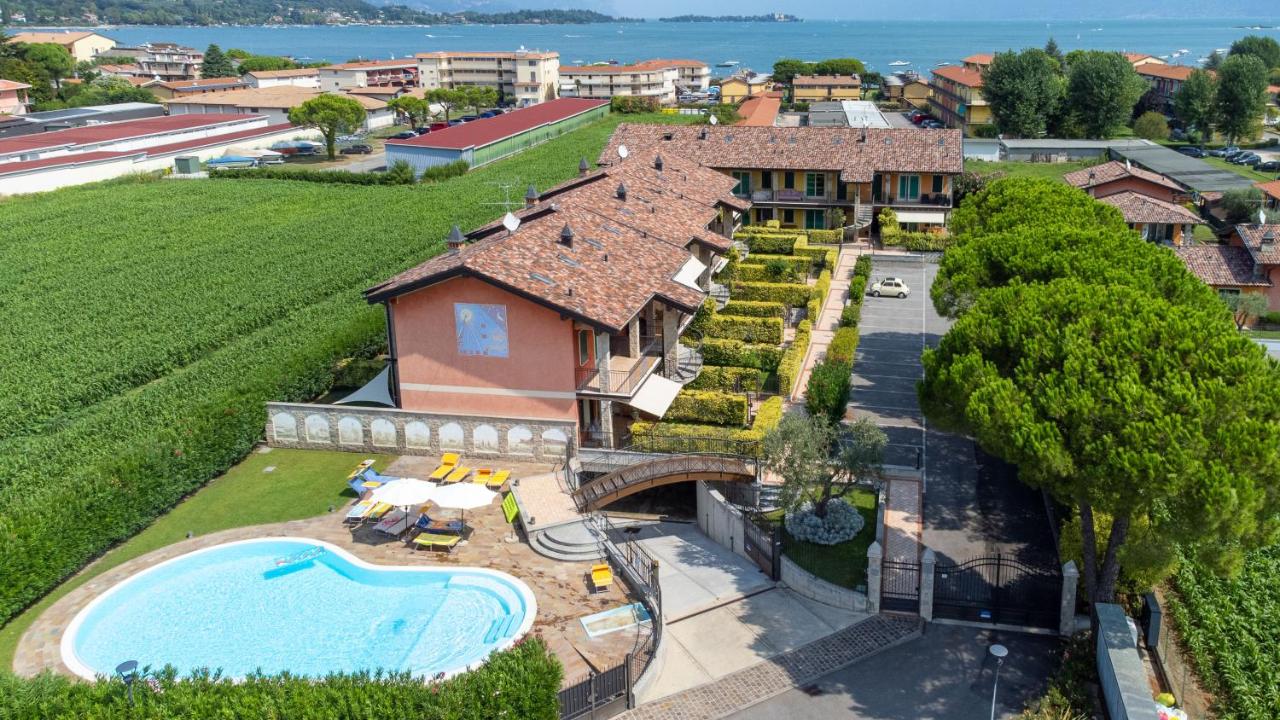 Lago di Garda a 300 m - Ardea Duplex - B&B