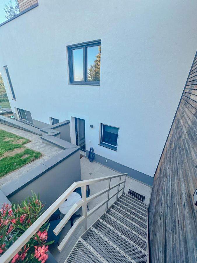 Kleines Appartment für Pendler und Reisende - B&B