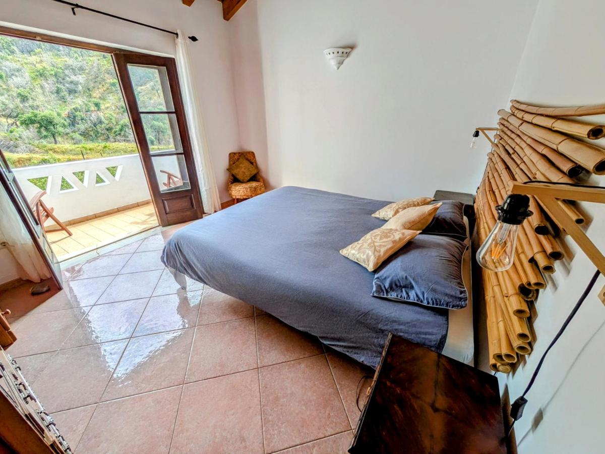 Appartamento con 1 Camera da Letto, Balcone e Vista Montagna 