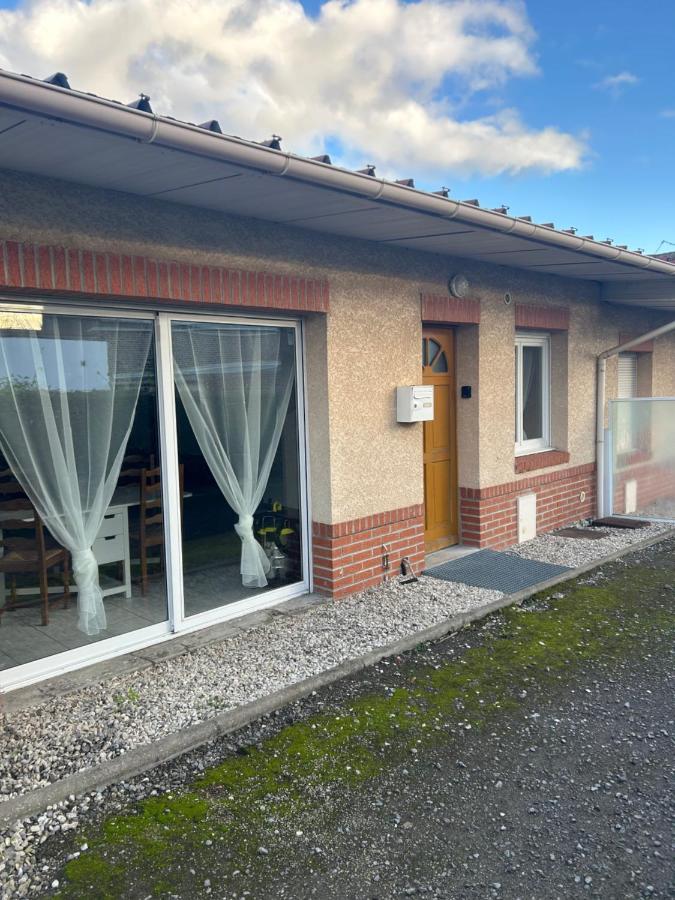 Maison lumineuse à Lens avec parking gratuit - Ferienwohnung Lens