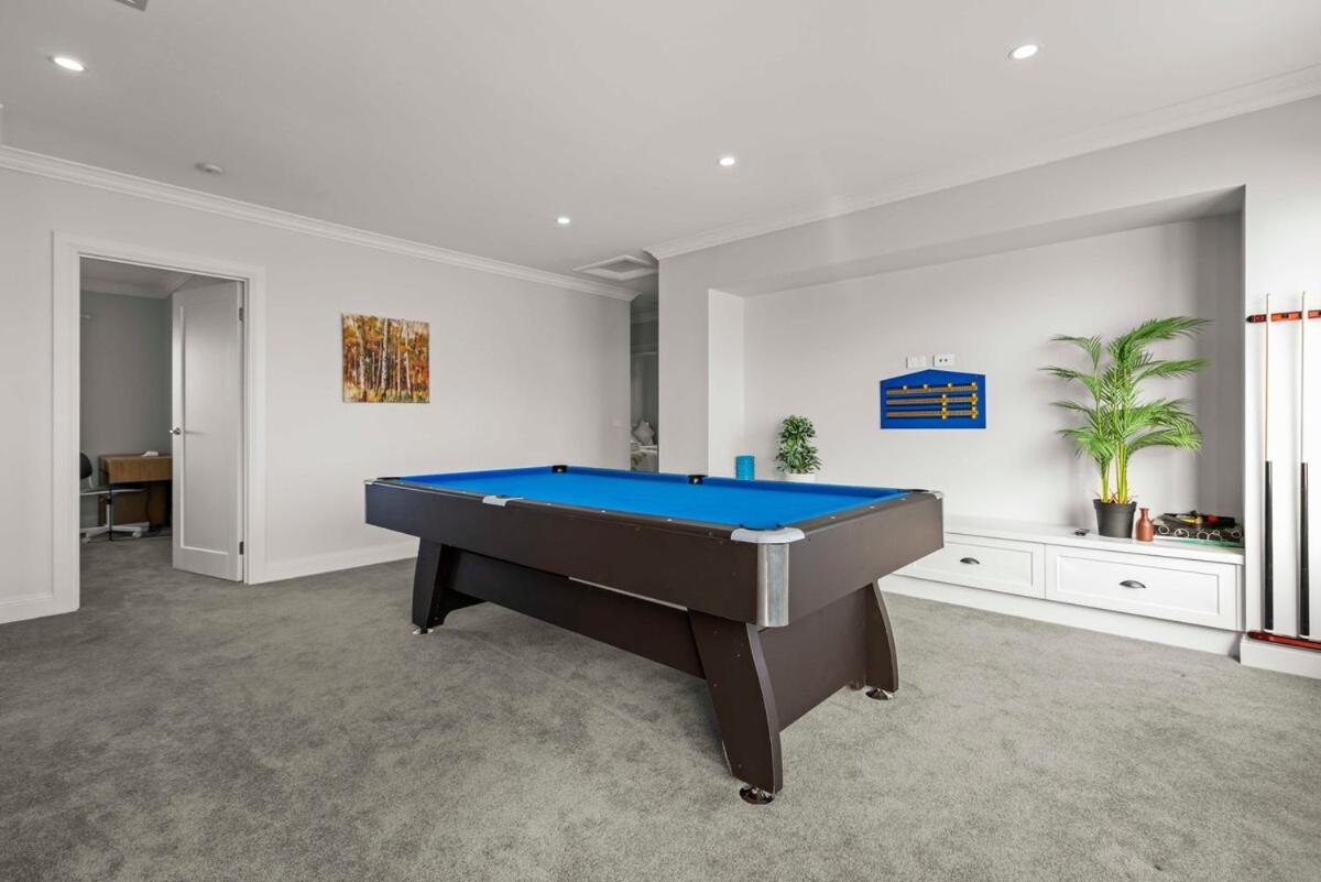 StayAU Contemporary 5BRM Families Home Point Cook - B&B Point Cook