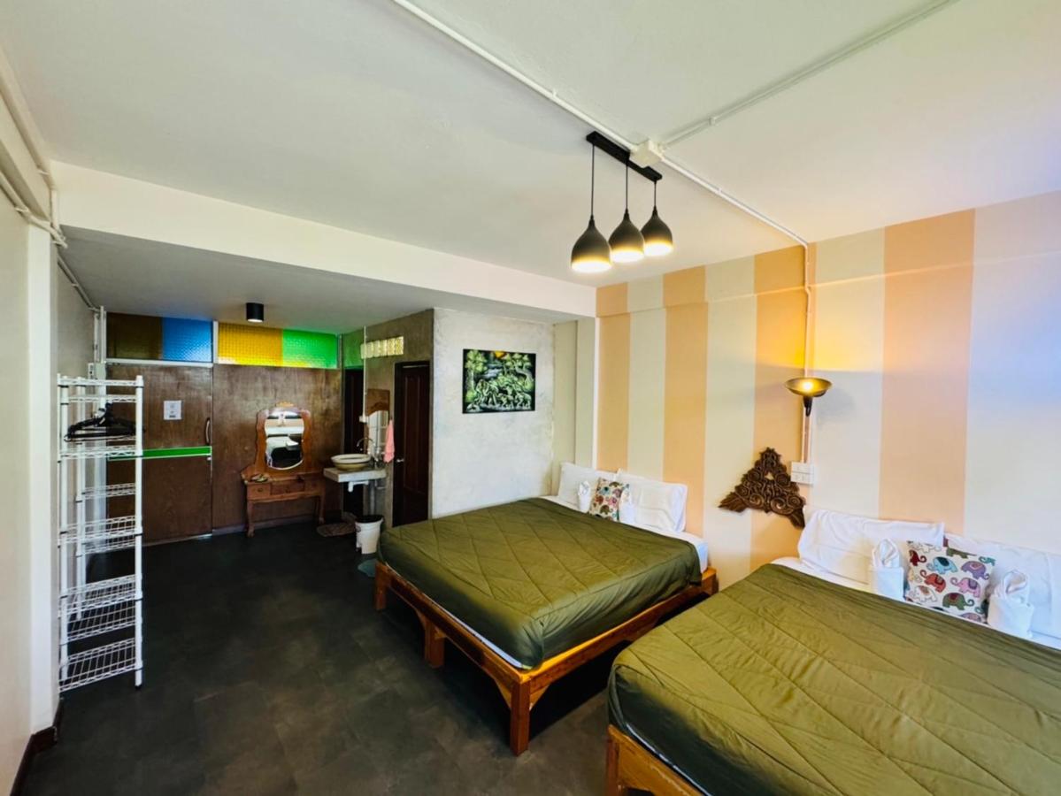 Vierbettzimmer mit eigenem Bad