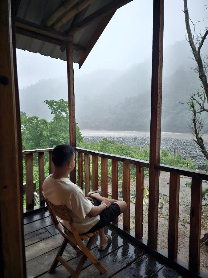 REACH DESTINATION RIVERSIDE RESORT, Dawki Umngot River - B&B Dawki