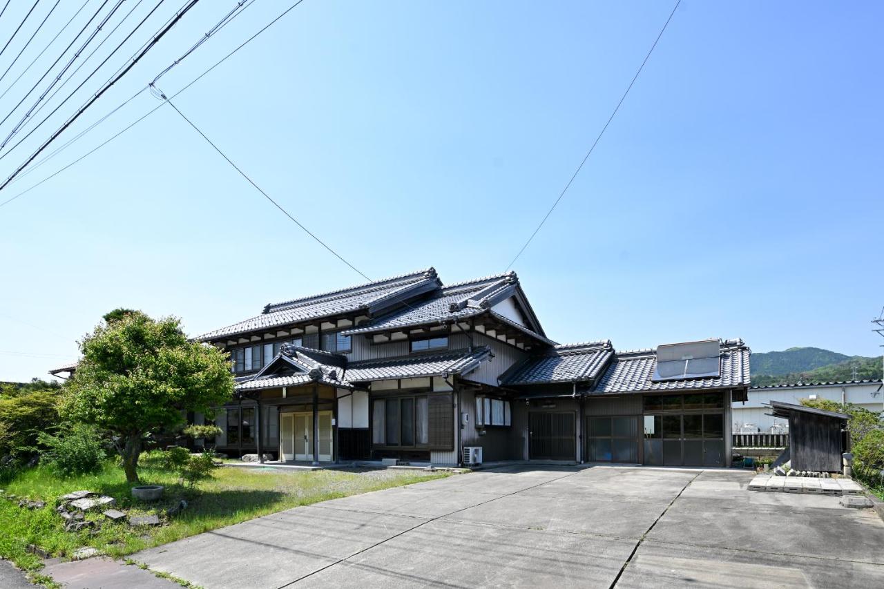 Oyakata Sekigahara, near the Tokugawa Ieyasu Battle of Sekigahara and Nakasendo, 8LDK, 1 building for rent - B&B Sekigahara