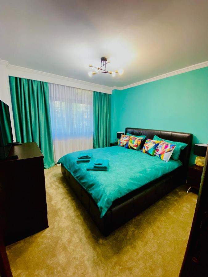 TacchinisB - Bed and Breakfast Boekarest