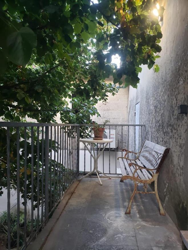 Le clocher de Castries - B&B Castries