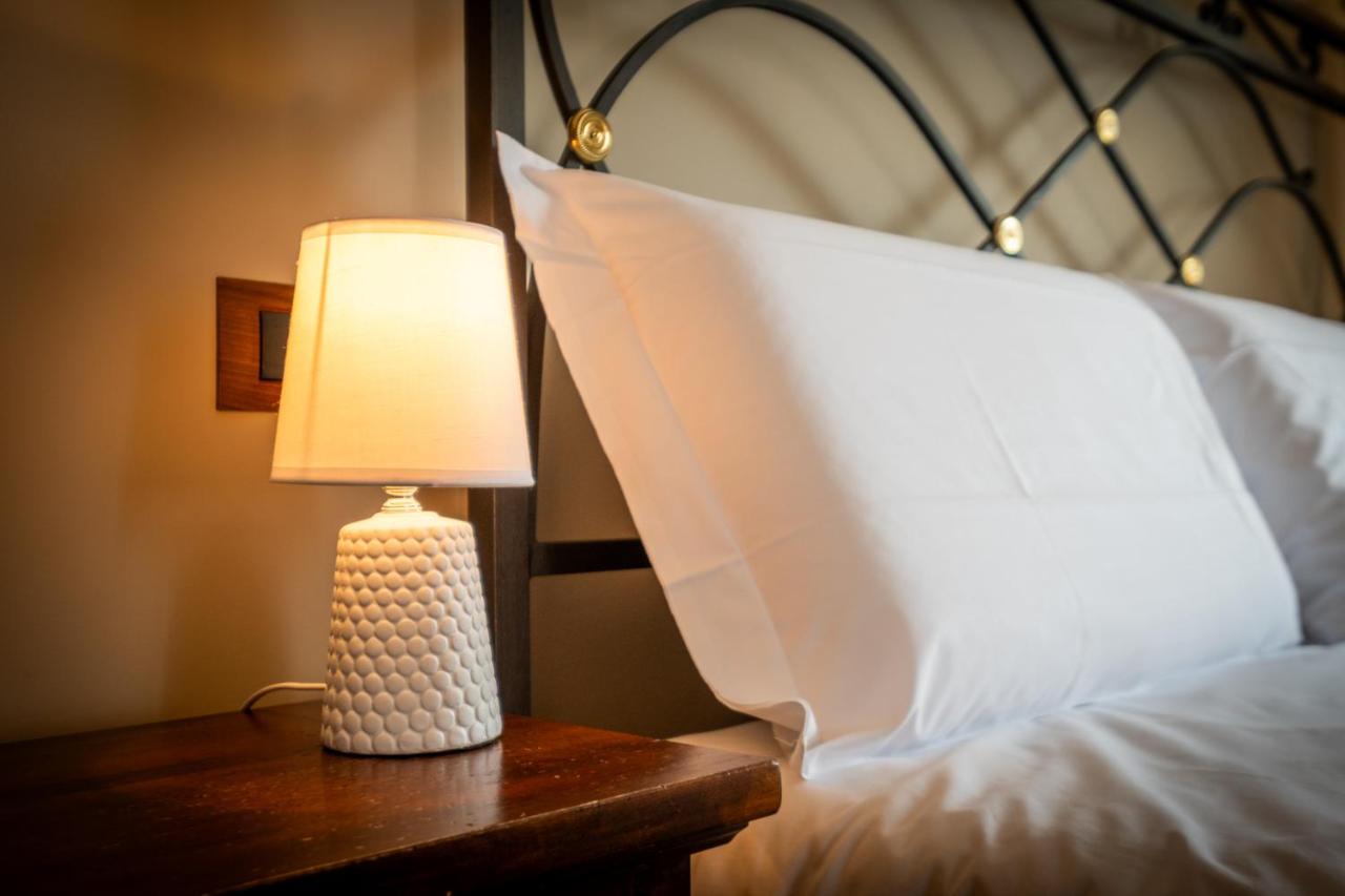 Camera Matrimoniale con Letto Supplementare