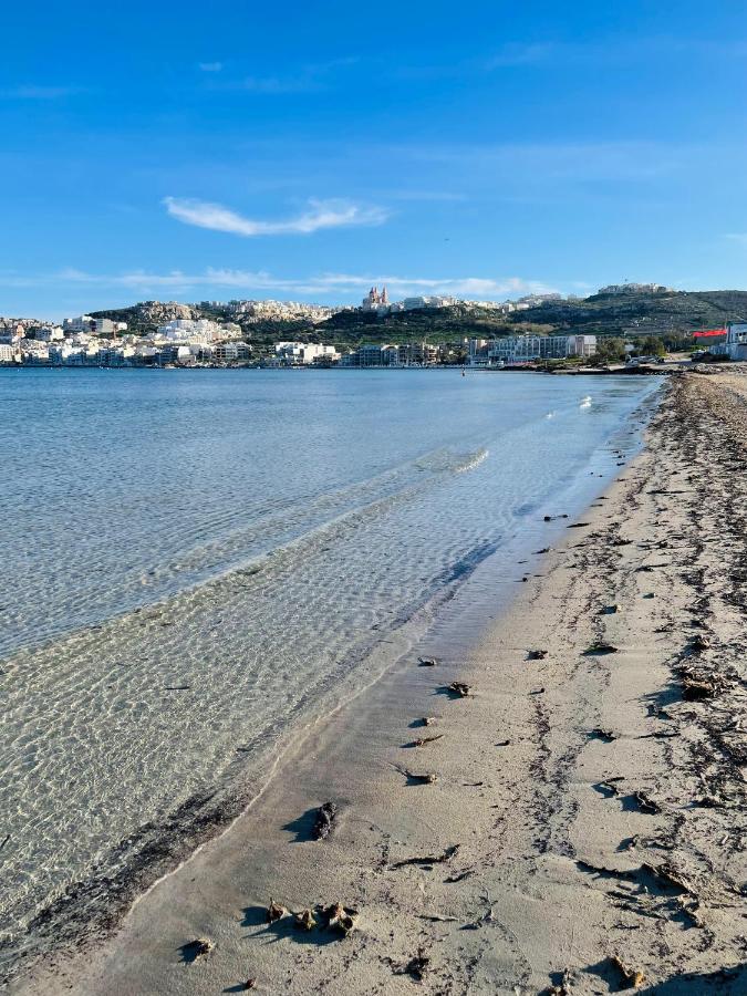 Seaview Haven ocean view apartment - B&B Mellieħa