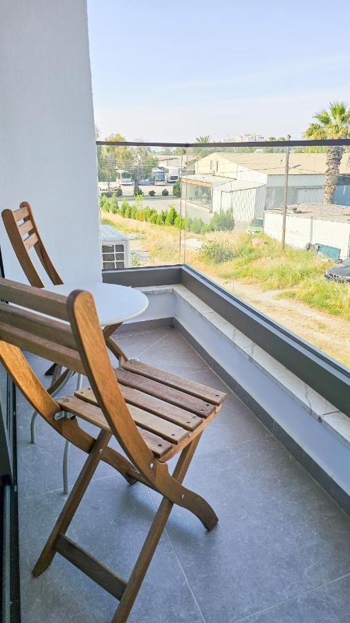 Beachside Breeze Apartment - Chambres d’hôtes Larnaca