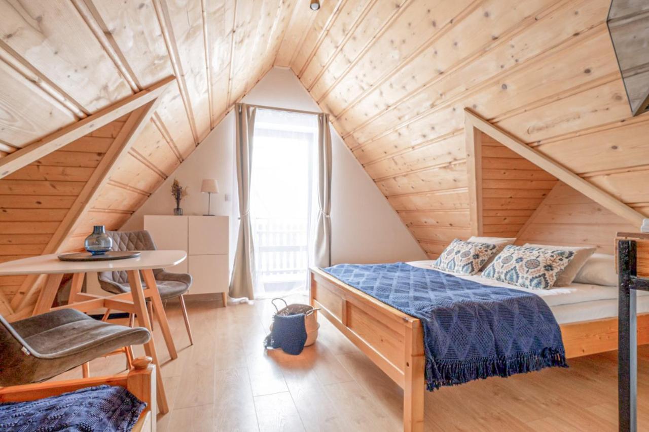 Triple Room with Mountain View