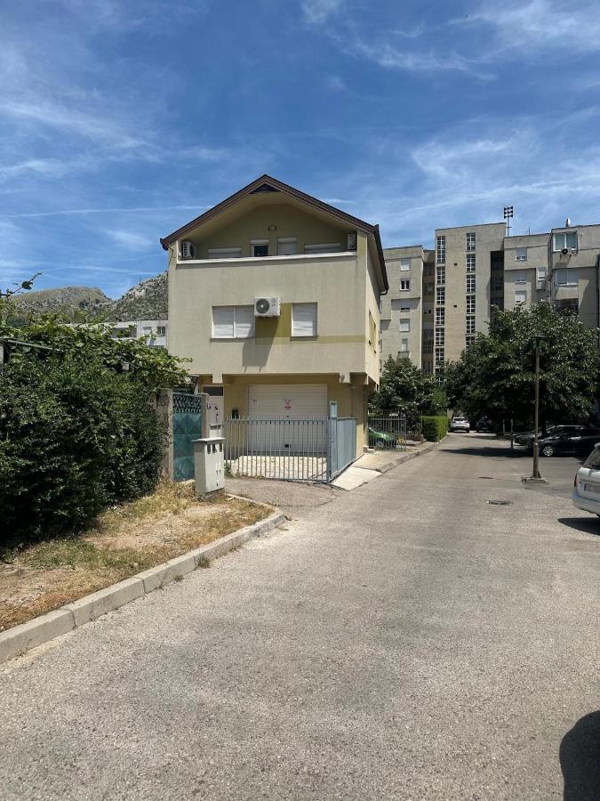 Apartments Naresi Mostar - B&B
