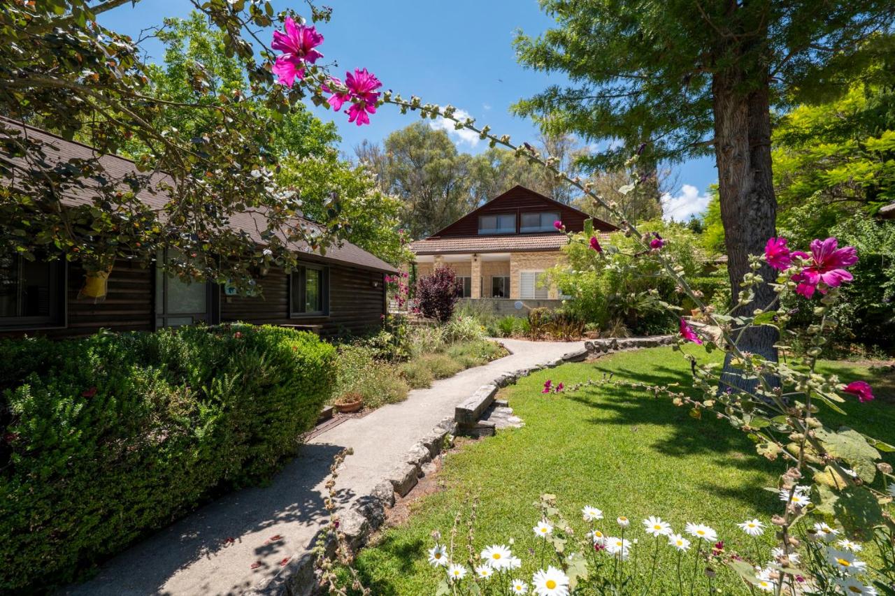 Numa Emek-Countryside Guesthouse in Yokneam Moshava - B&B