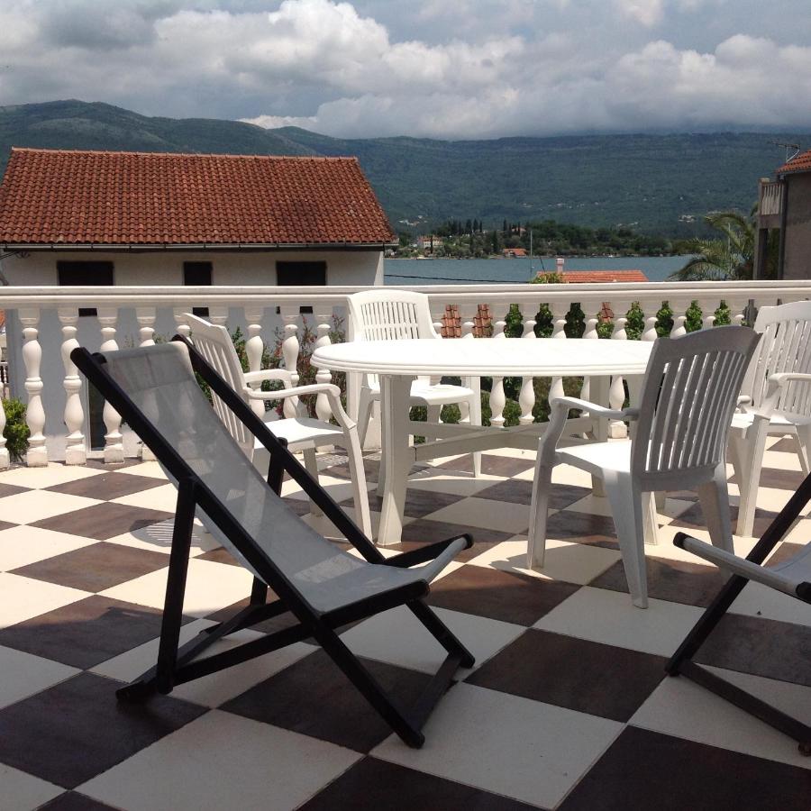 Guest House "Paradise" - B&B