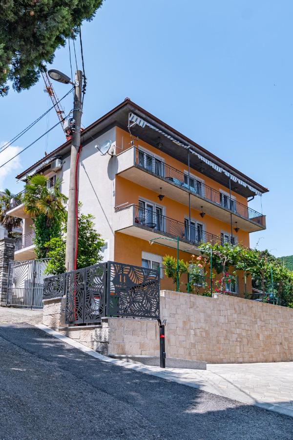 Apartment Raffaello - B&B