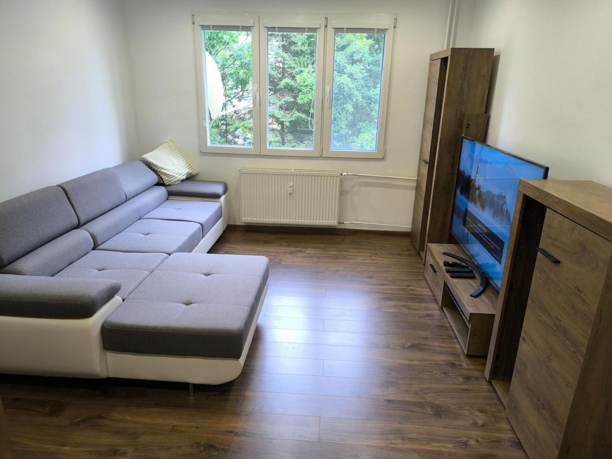 Moderný byt BB - Trieda SNP - B&B