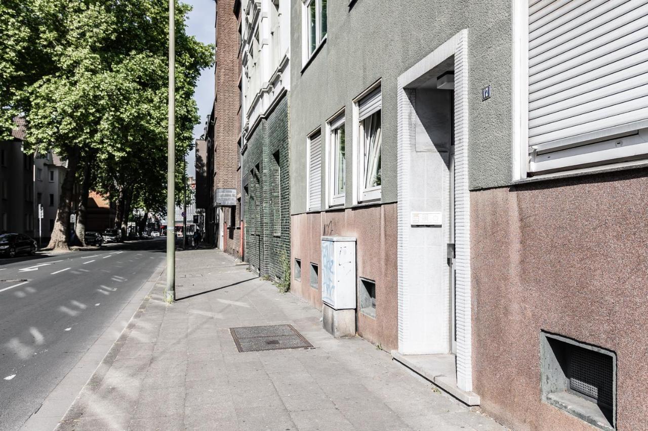 CosyHomes24 - Centrally with balcony and parking space - GE09a - Bed and Breakfast Gelsenkirchen