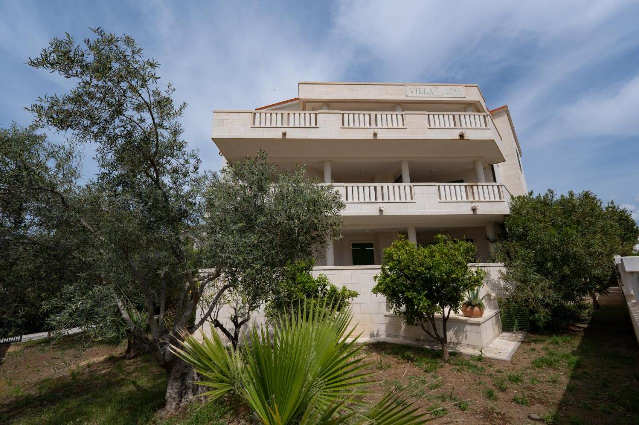 Villa Palme - B&B Novalja