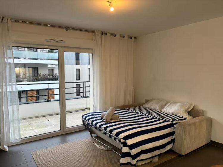 Le Lorina I Studio - Bed and Breakfast Saint-Julien-en-Genevois