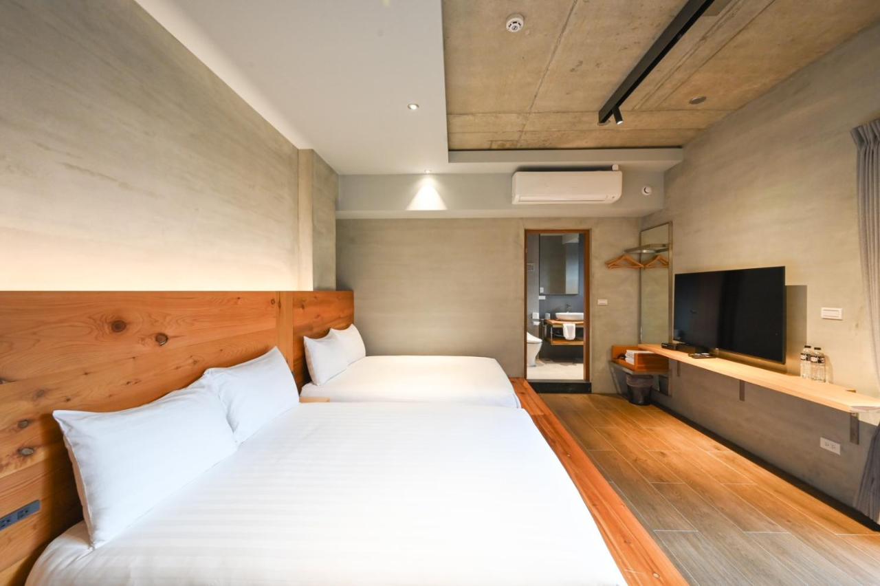 Quadruple Room with Private Bathroom