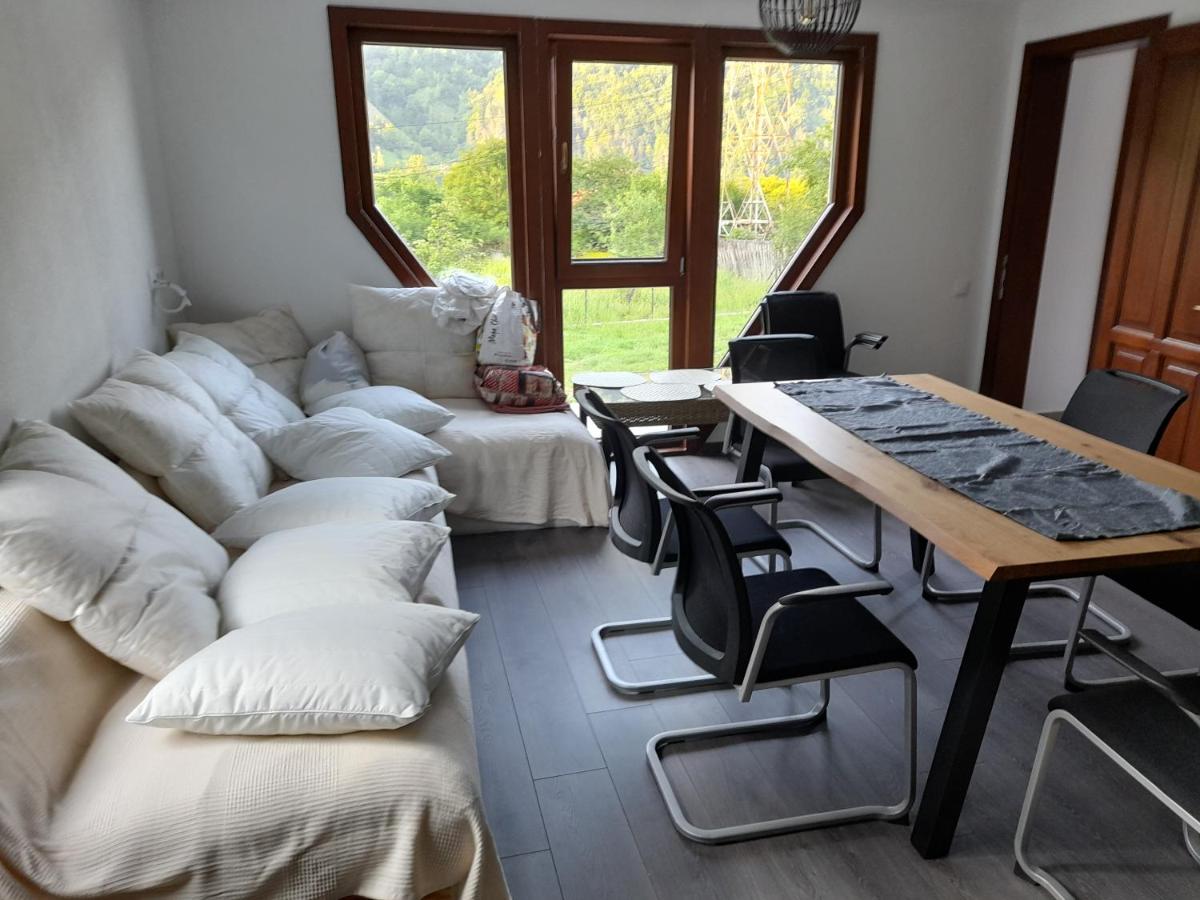 H2O GuestHouse Chalet Malaia - B&B Malaia