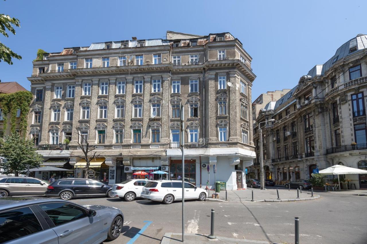 Old Town Apartment Lipscani - B&B Bucarest