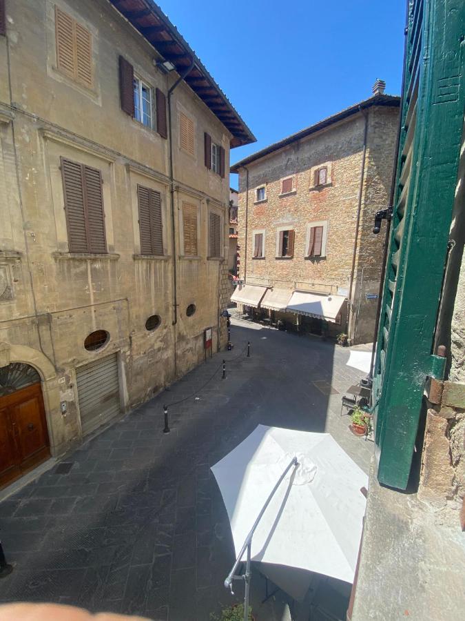 La stanza dei citti-Lapo - B&B